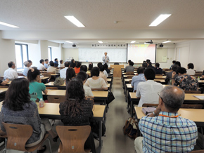 全員大会　挨拶される鳥居会長